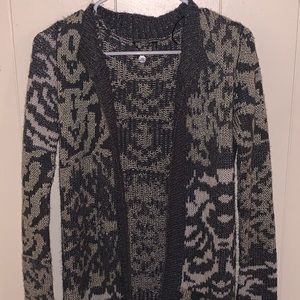 Fashionable BKE sweater